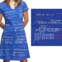  Checa este vestido estampado de JavaScript