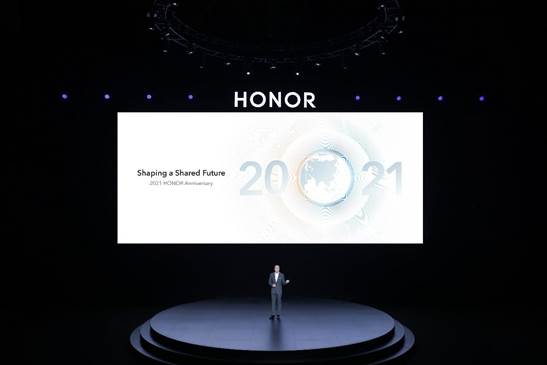 HONOR celebra un año más y anuncia el lanzamiento de un nuevo smartphone